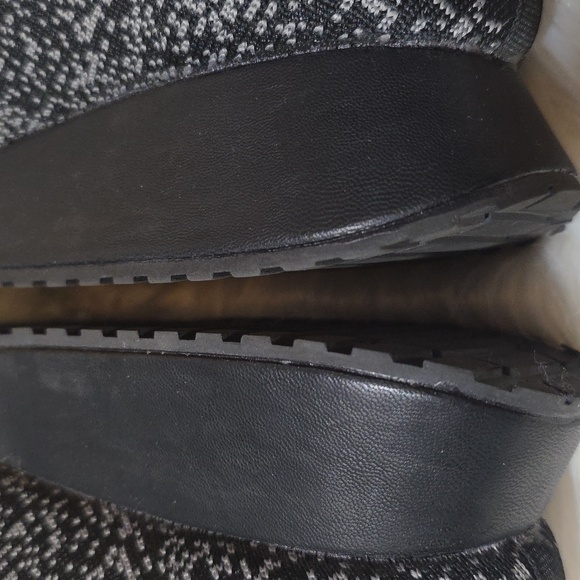 BareTraps Black and Gray Knit Slip-On Sneakers - Picture 6 of 10